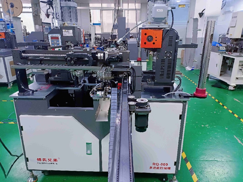 全自動(dòng)端子機(jī)設(shè)備廠、全自動(dòng)雙頭扭線沾錫機(jī)廠、全自動(dòng)刺破式端子壓接機(jī)工廠